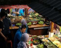 Alongside numerous items to purchase the market is also known for various food stalls offering Indian, Chinese, and Javanese food. Also, you can taste